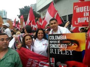 Junio 3 de 2014. Movilización en contra de Ripley Perú